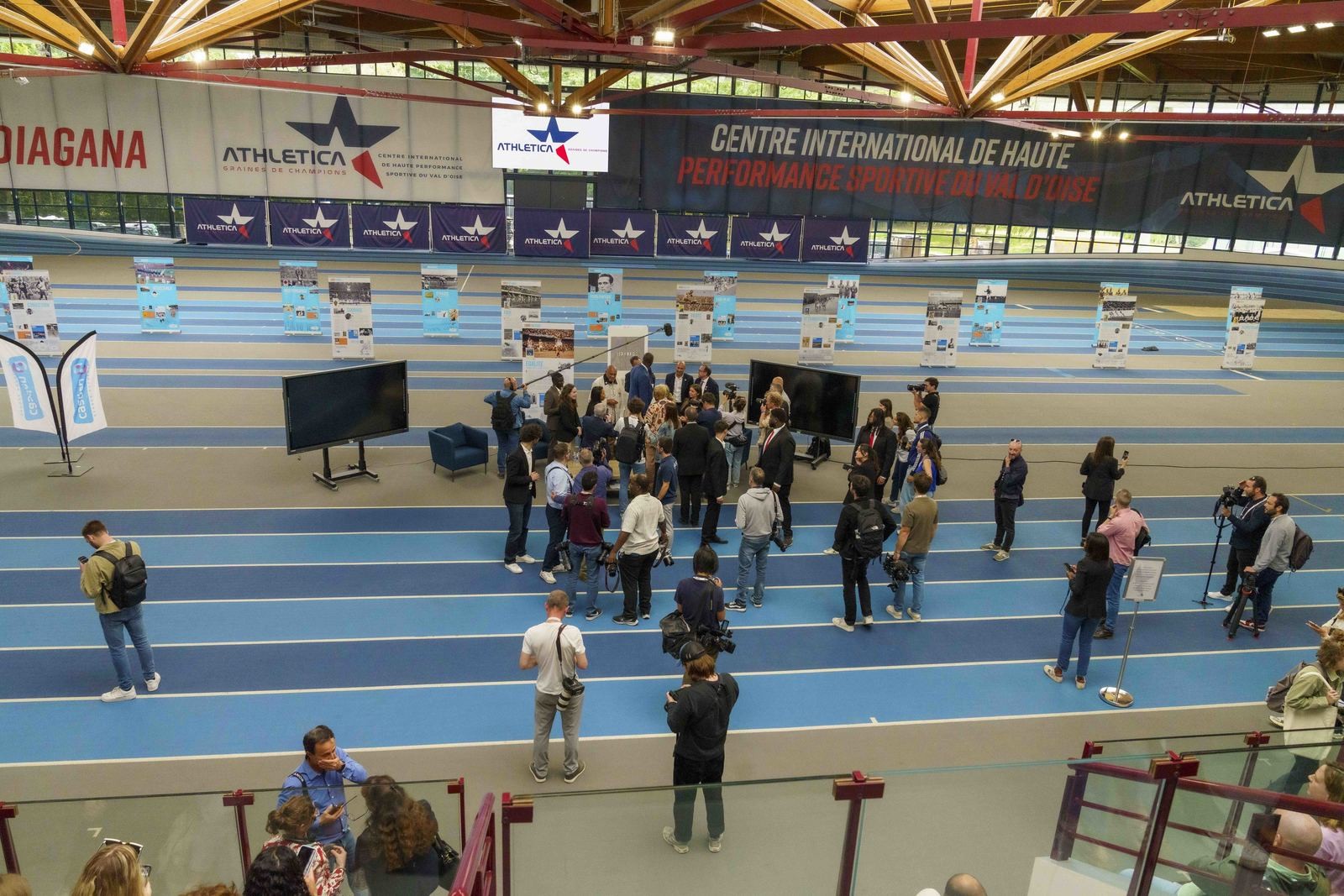 reportage avant les JO et aussi photographie de Tommie Smith